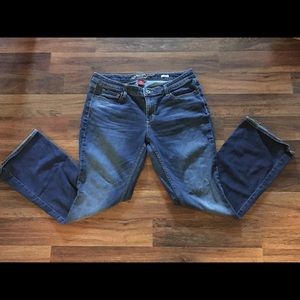 Arizona Bootcut Jeans SHORT: Size 13